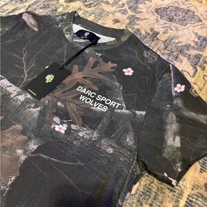 Darc Sport Darc Blossom Cherry Woodland Camo Men’s Tshirt Poly-cotton Blend L
